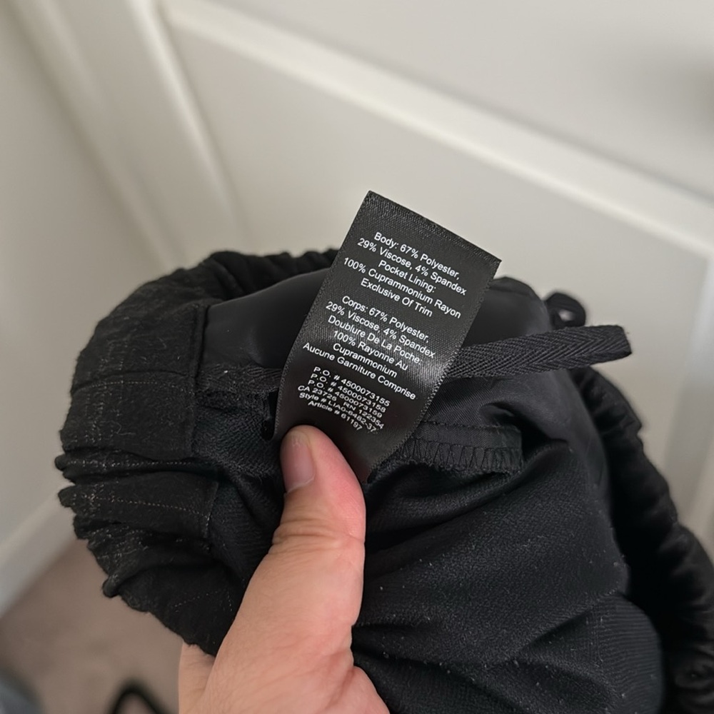 Aritzia The Group Babaton Drawstring Dress Pant (M) - Picture 5 of 5